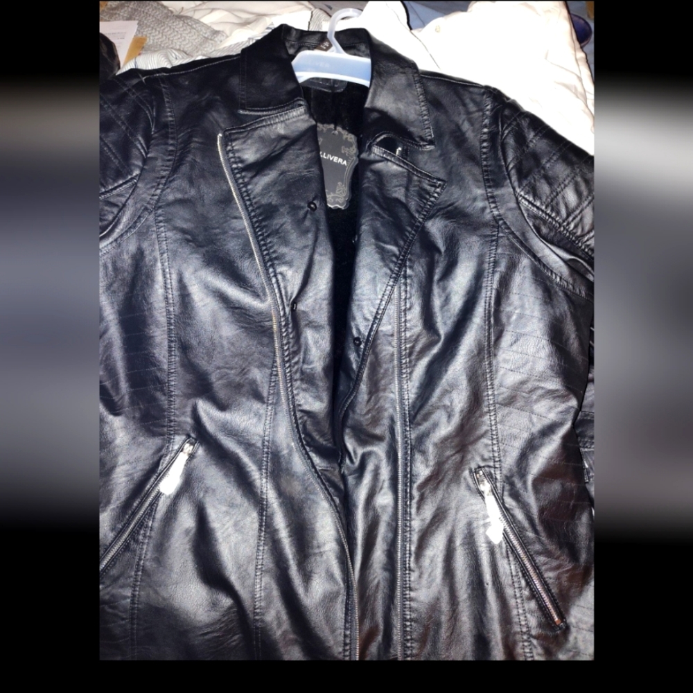 NWT Faux leather coat (looks real!!), size 5x (fits like 3x tho)